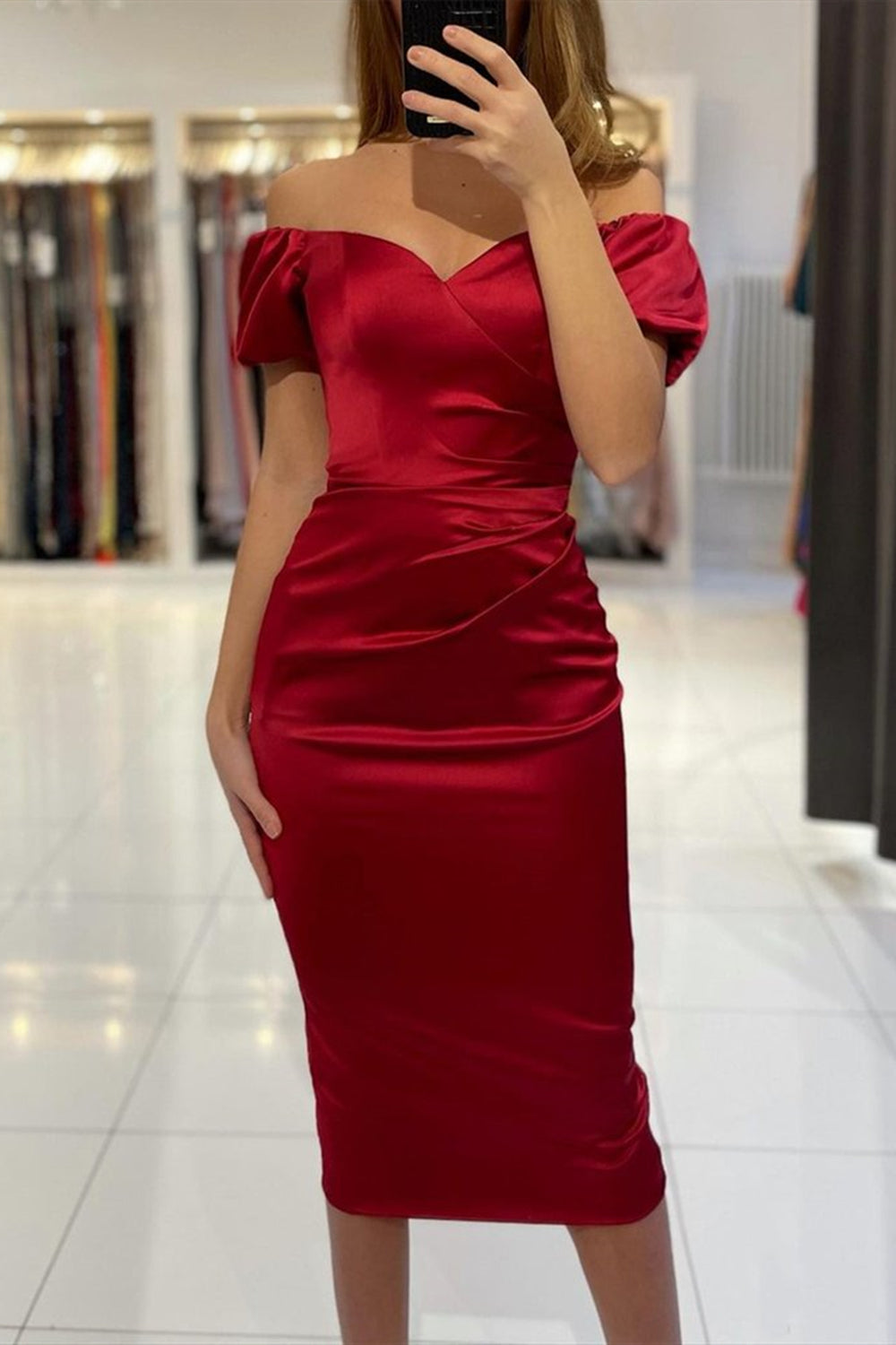 Robe de bal courte sirène en satin, épaules dénudées, longueur thé, manches longues