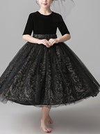 Robes courtes de demoiselle d'honneur en tulle de princesse avec manches