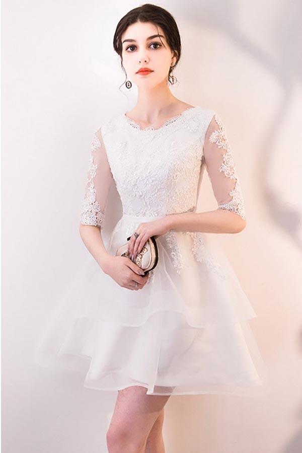 Vestido corto de fiesta blanco de encaje con volantes y mangas cortas PD063