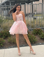 Vestido de fiesta de línea A con escote corazón