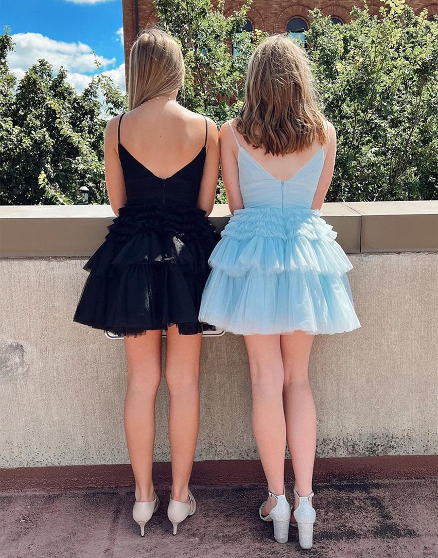 Vestido de fiesta de línea A con escote en V profundo y volantes