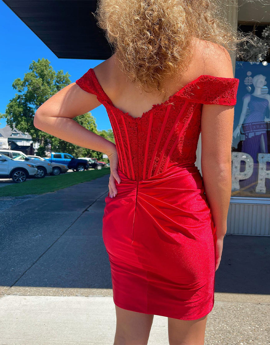 Vestido de fiesta tipo corsé con hombros descubiertos