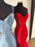 Simmy | Robe de bal sirène en satin à bretelles doubles et appliques 