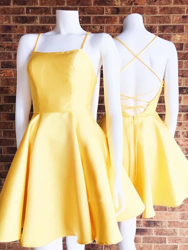 Robe de bal courte jaune à dos croisé et poches, coupe trapèze, modèle PD280
