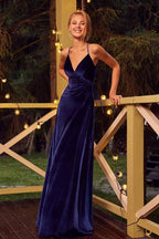 Vestido largo de fiesta sencillo de terciopelo con escote en V, espalda descubierta y corte en A