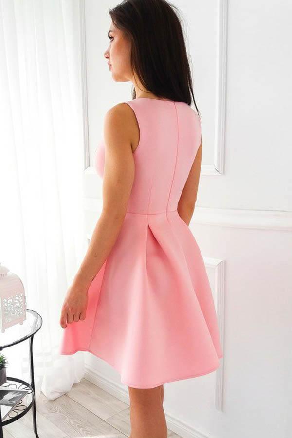 Robe de bal courte plissée en satin rose, coupe trapèze, col en V, modèle PD099