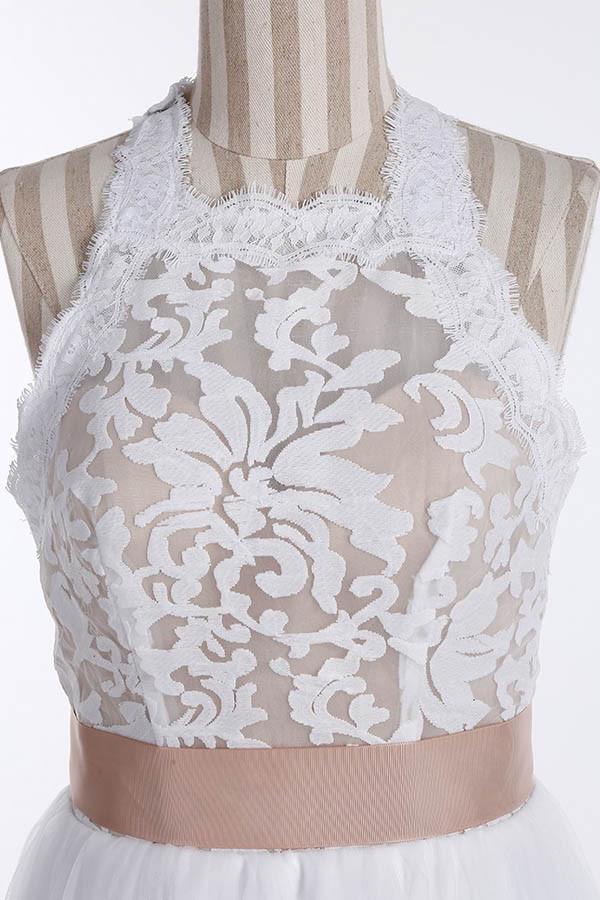 Robe de mariée longue sans manches à haut en dentelle ornée de bijoux simples WD098