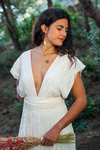 Robe de mariée simple longue trapèze dos nu sans manches col V en dentelle