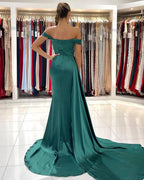 Robe de bal sirène longue vert foncé simple, épaules dénudées et fendue