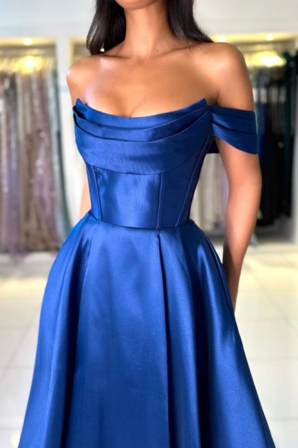 Vestido de fiesta largo y sencillo de satén azul real, corte en A, sin mangas, con hombros descubiertos