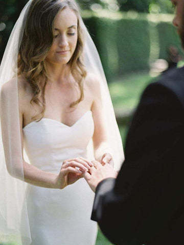 Vestidos de novia/bodas sencillos de corte sirena color blanco hueso con escote corazón WD333