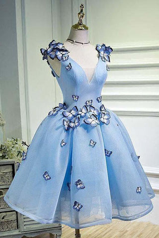 Vestido corto de fiesta azul cielo con aplique de mariposa PD282