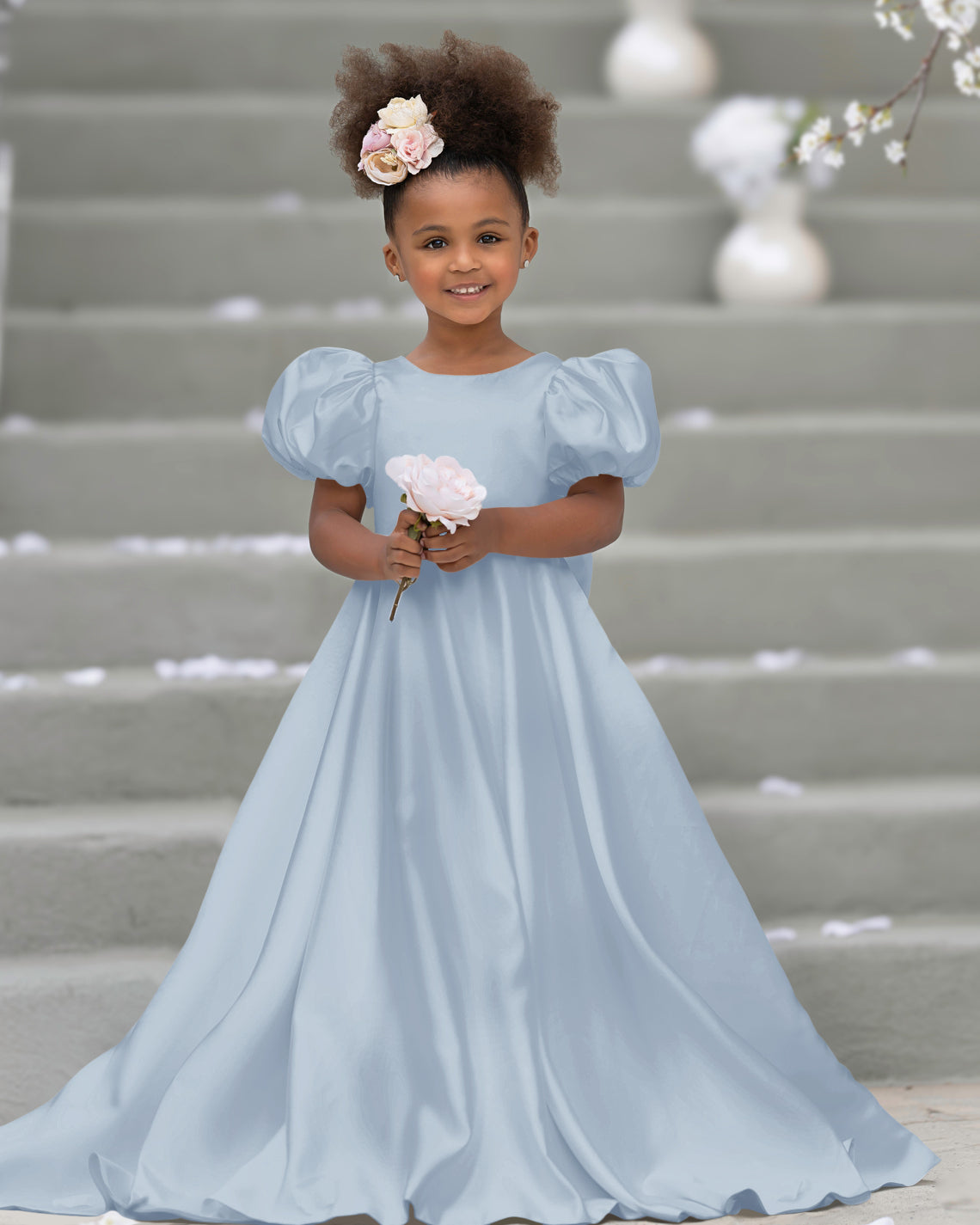 Vestido de niña de las flores con mangas abullonadas, lazo, botones en la espalda y cola de barrido 