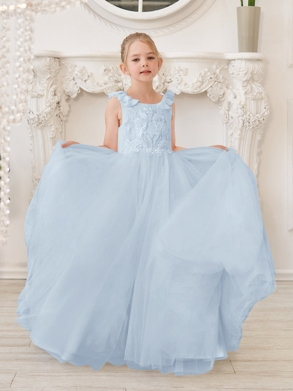 Elegante vestido blanco de tul para niña de las flores con cola corta 