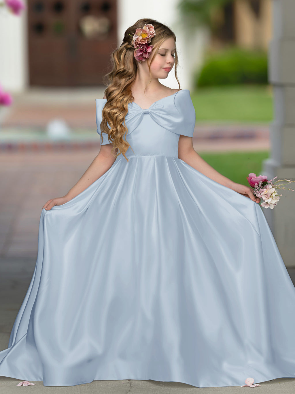 Robe de bal princesse élégante en satin ivoire avec traîne et nœud pour demoiselles d'honneur 