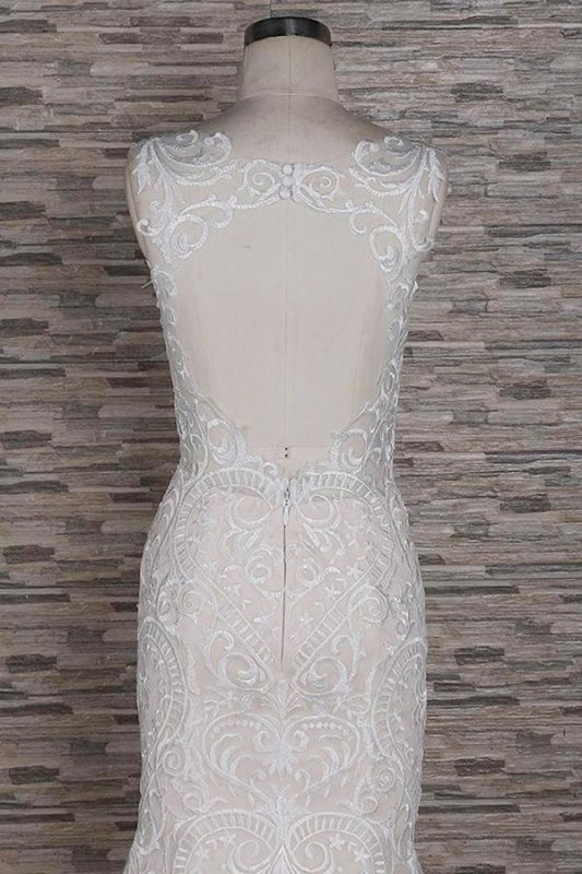 Vestidos de novia elegantes de sirena con apliques en el cuello cuadrado. 