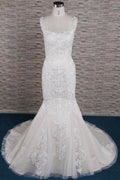 Vestidos de novia elegantes de sirena con apliques en el cuello cuadrado. 