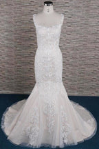 Vestidos de novia elegantes de sirena con apliques en el cuello cuadrado. 