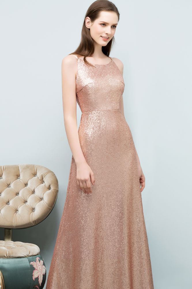 Robes de bal longues sans manches à col rond et sequins