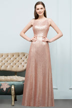 Robes de bal longues sans manches à col rond et sequins