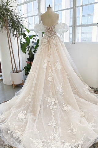 Vestido de novia largo hasta el suelo, sin mangas, de tul y encaje con apliques, estilo jardín.