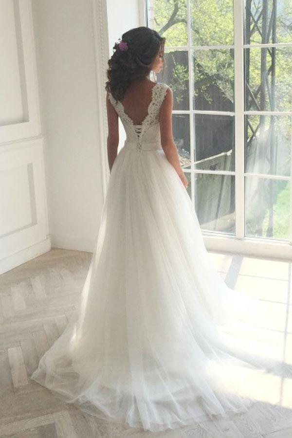 Robe de mariée blanche en dentelle sans manches, coupe trapèze, traîne balayée WD096
