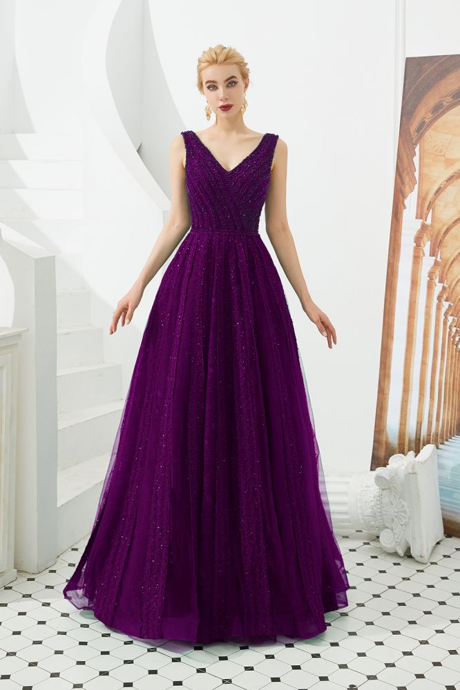 Vestido de noche sin mangas con escote en V, corte acampanado y espalda descubierta