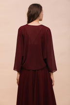 Vestido de dama de honor burdeos con tirantes finos y drapeados, vestido largo hasta el suelo para invitada de boda