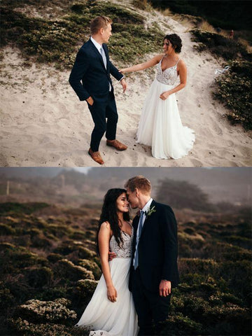 Vestidos de novia rústicos de corte A con escote de tirantes finos y cuentas WD549