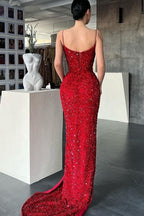 Robe de bal sirène rouge scintillante, sexy et sans manches, ornée de cristaux.