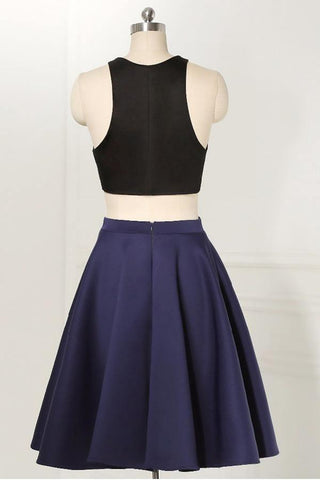 Vestido negro de dos piezas recto, sin mangas y hasta la rodilla para baile de bienvenida PD264