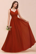 Robe de soirée longue et cintrée à bretelles pour la mariée et les demoiselles d'honneur