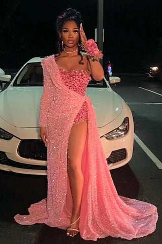 Robe de bal bustier asymétrique à sequins avec traîne chapelle sur le devant