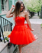 Vestido de fiesta de tul sin tirantes de corte A
