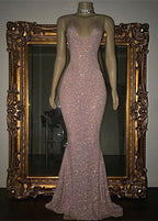 Impresionante vestido de sirena largo con tirantes finos y lentejuelas para baile de graduación