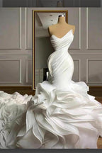 Robe de mariée sirène bustier en organza à volants et passepoils à étages, absolument magnifique