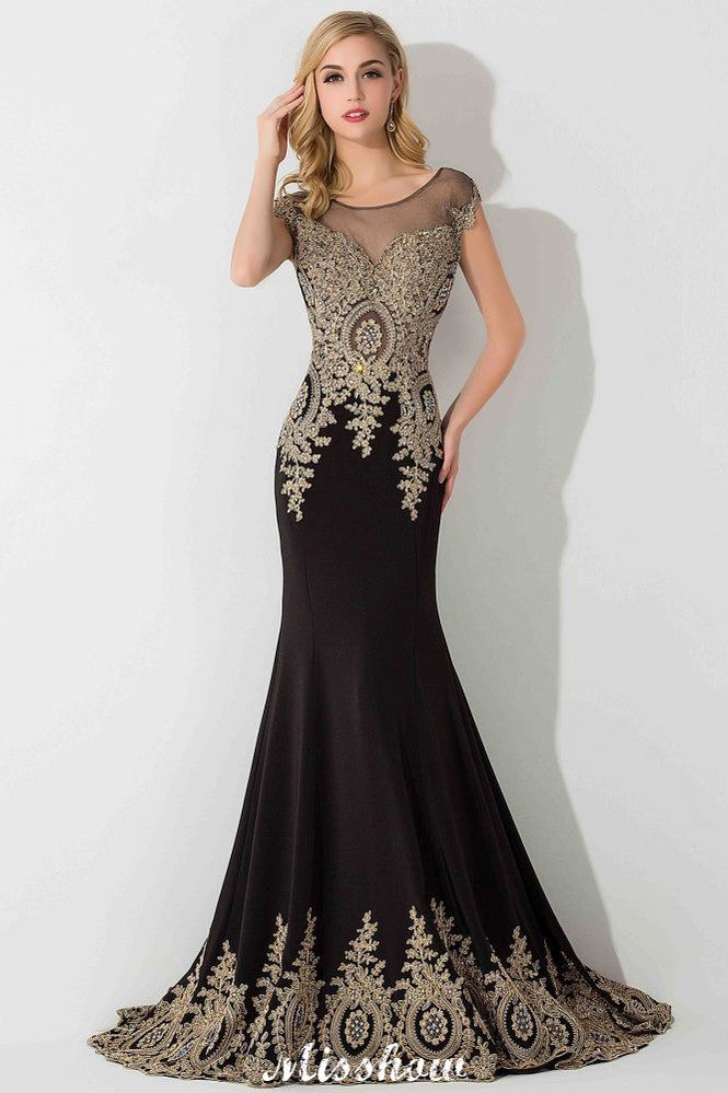 Robe de soirée longue sirène élégante à manches courtes et appliques dorées
