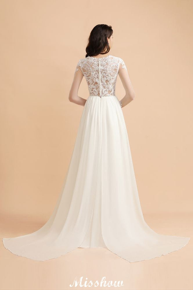 Elegante vestido de novia de gasa con cuello redondo y apliques de encaje, manga larga y estilo sencillo.