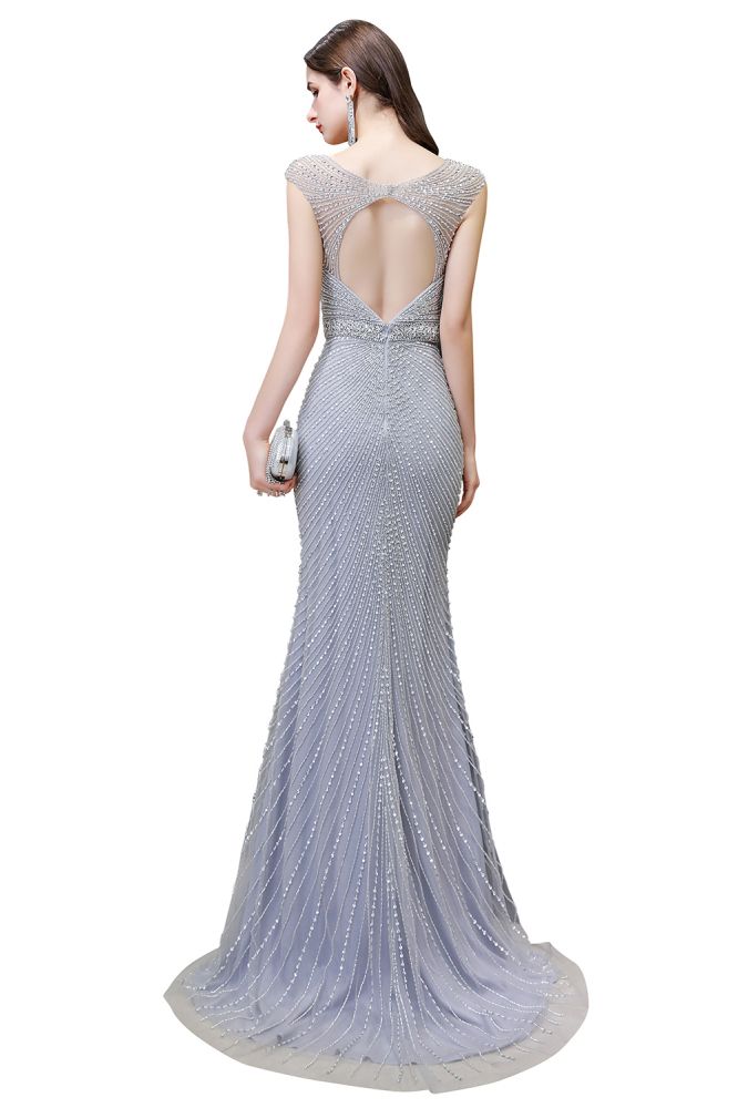 Elegante vestido de fiesta de sirena plateado, sin mangas, con escote en V profundo y cuentas, sin mangas.