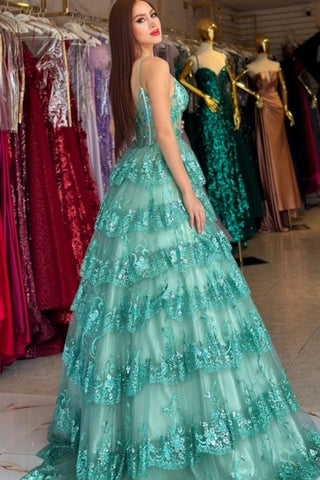 Elegante vestido largo de fiesta verde con tirantes finos, lentejuelas y encaje, corte en A.