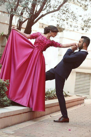 Preciosos vestidos de fiesta de satén con hombros descubiertos, mangas largas y apliques 