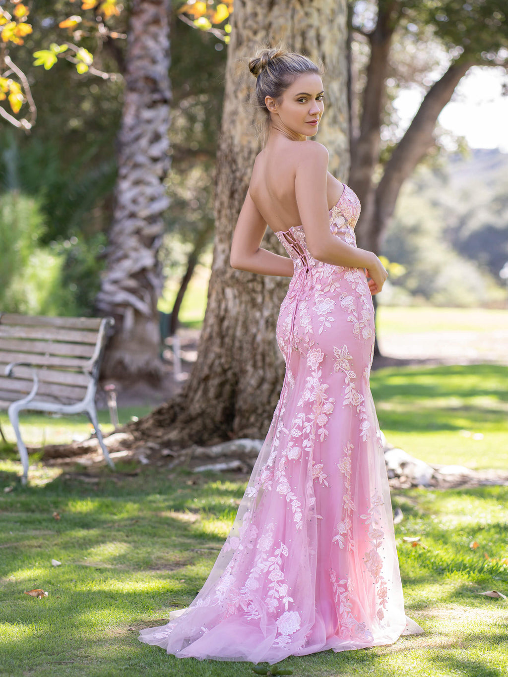 Robe de bal sirène en tulle et dentelle à décolleté cœur