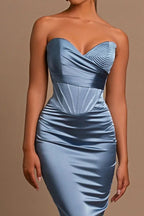 Robe de bal sirène longue en satin bleu poudré à décolleté cœur