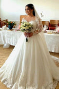 Vestidos de novia de tul corte A, escote corazón, manga larga, con encaje