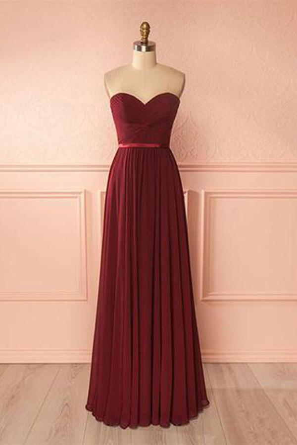 Robe de bal longue bordeaux en mousseline de soie à encolure cœur, modèle PG422