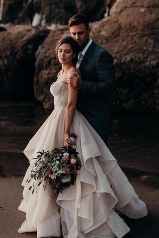 Vestidos de novia con escote corazón y corpiño con cuentas WD493