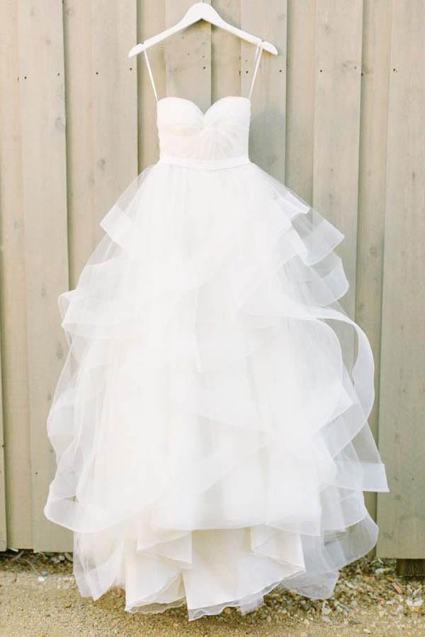 Vestido de novia corte A con volantes y escote corazón de tul WD114