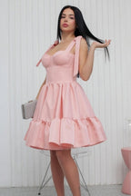 Robe de bal rose simple sans manches à bretelles courtes et décolleté cœur
