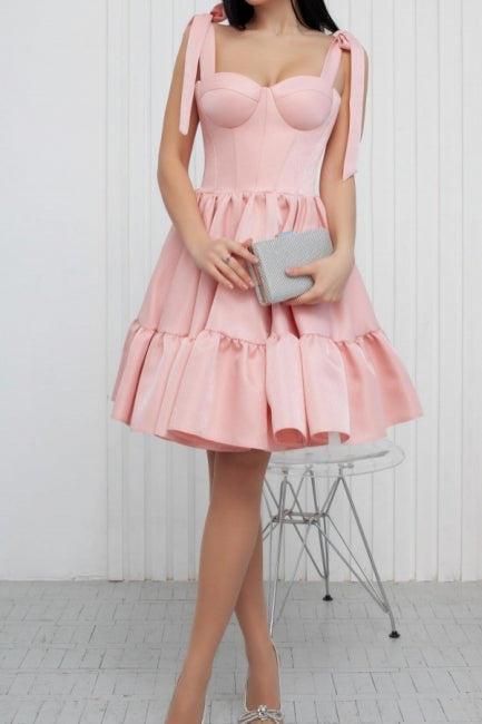Robe de bal rose simple sans manches à bretelles courtes et décolleté cœur
