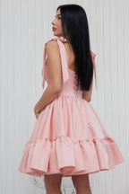 Robe de bal rose simple sans manches à bretelles courtes et décolleté cœur